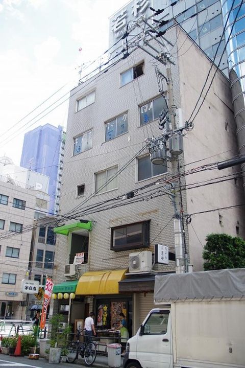 平和相互ビル北堀江の外観