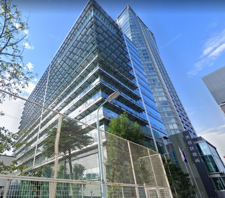 アマンE.S.K.青山の周辺