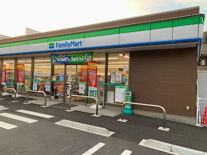エスペランサ新城の周辺