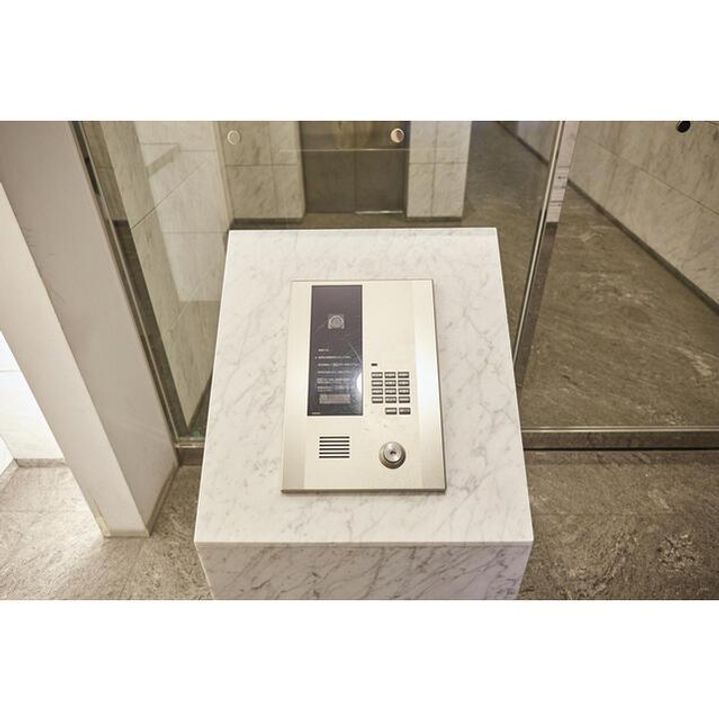 日本橋ミスモの内装