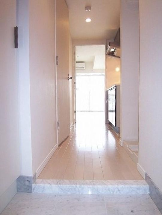 東京都豊島区西池袋4(マンション)の賃貸物件の玄関