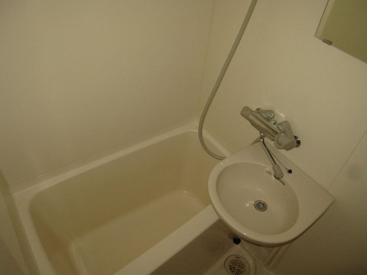 フラワーハイツの風呂