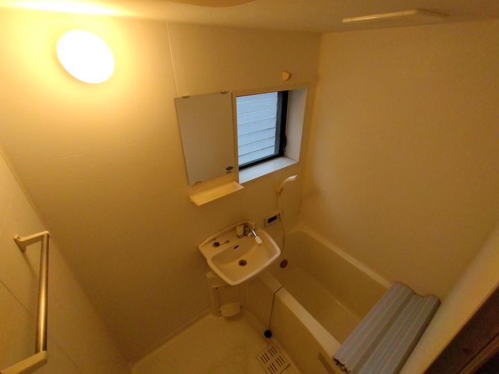 ヒーロー夏見パートIIの風呂