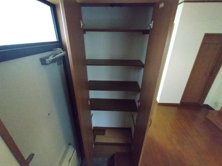 ヒーロー夏見パートIIの内装