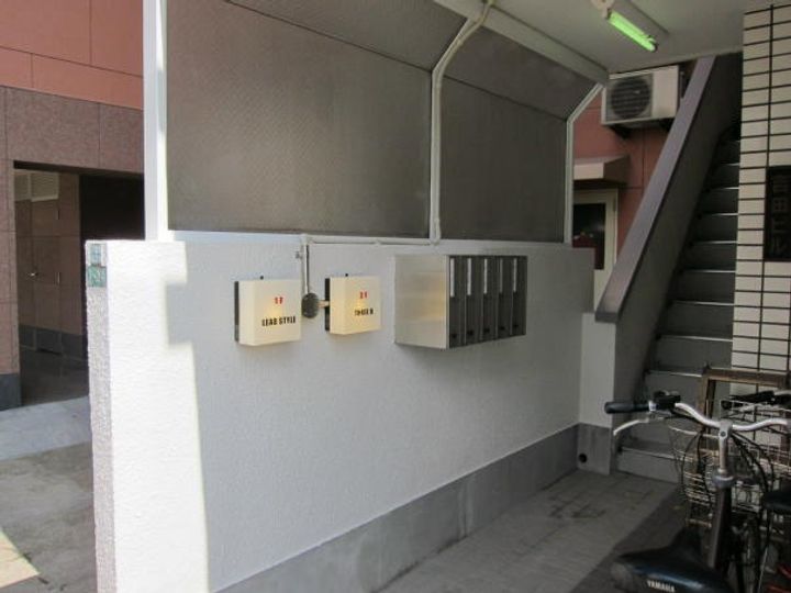 吉田ビルの地図