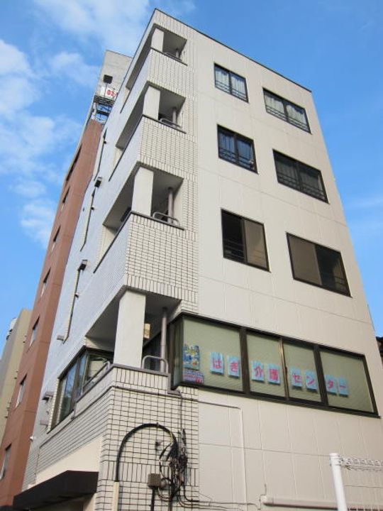 吉田ビルの外観