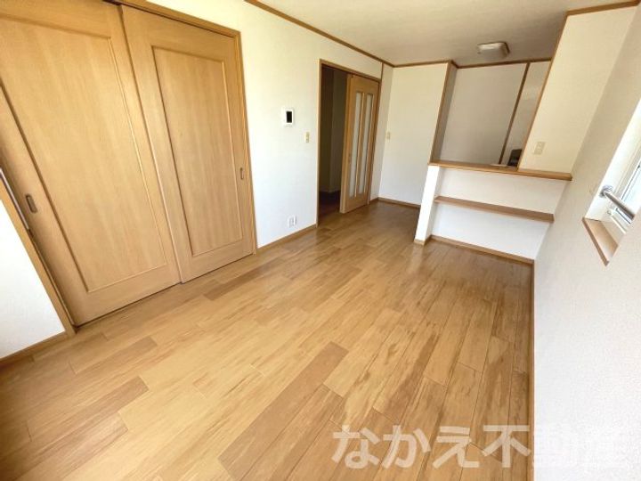 徳島県小松島市小松島町字高須(アパート)の賃貸物件の居間