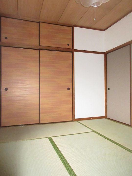 旭ルーミーNo.20番館の内装