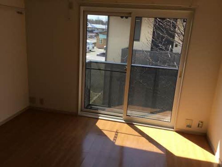 サン・ビクトワールIIの居間