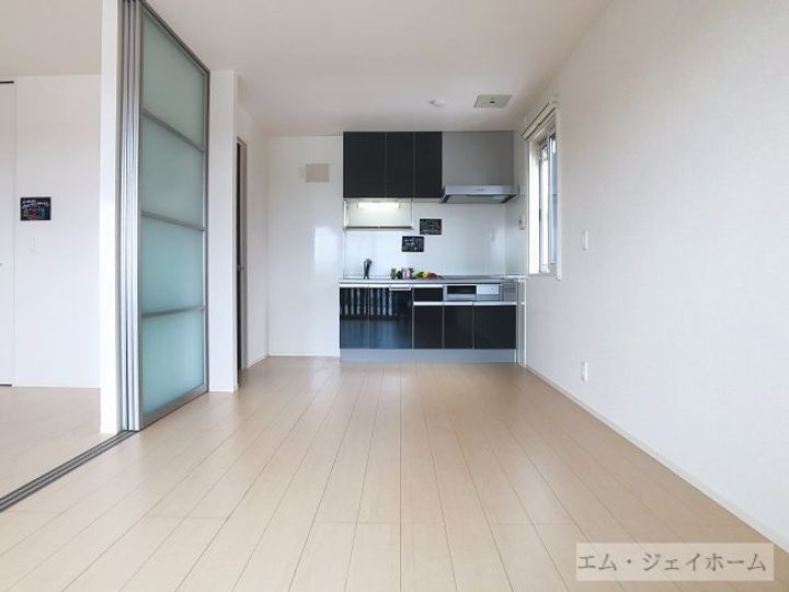滋賀県大津市和邇高城(アパート)の賃貸物件の居間