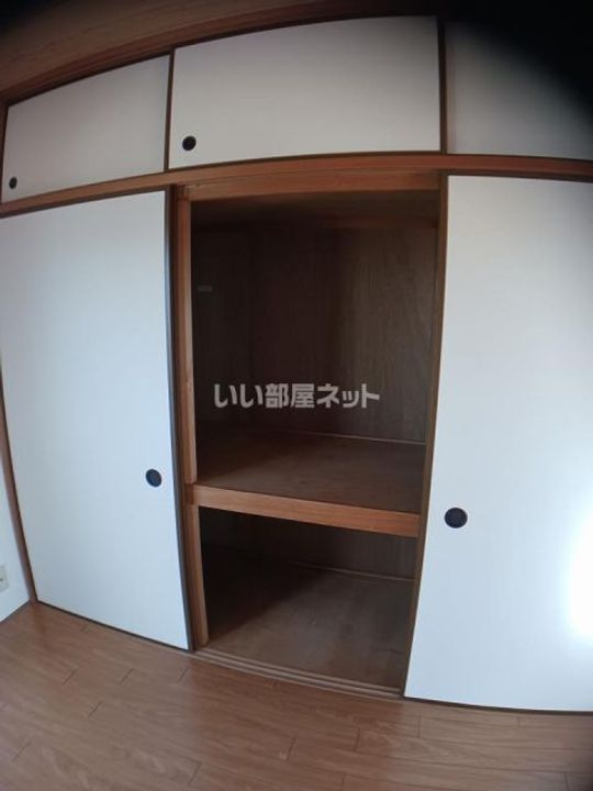 ドヌール浅羽の内装