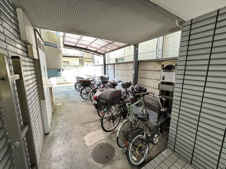 アースカーサの地図