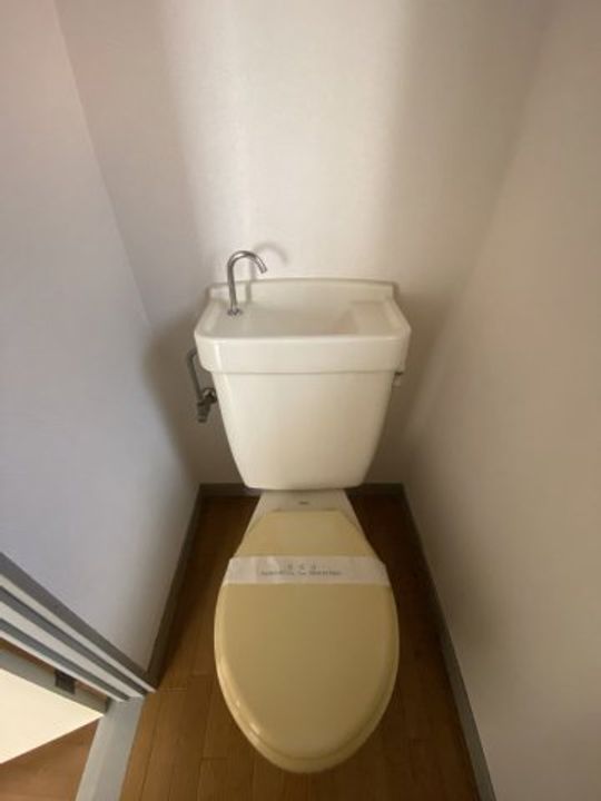 パインハウスの内装