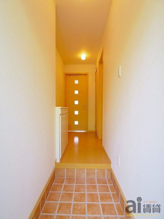 ラッフィナートBの玄関