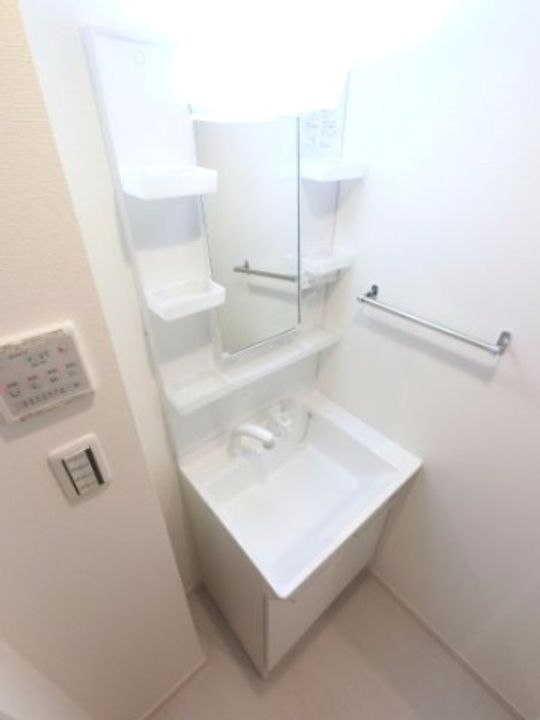 千葉県千葉市稲毛区小仲台4(マンション)の賃貸物件の内装