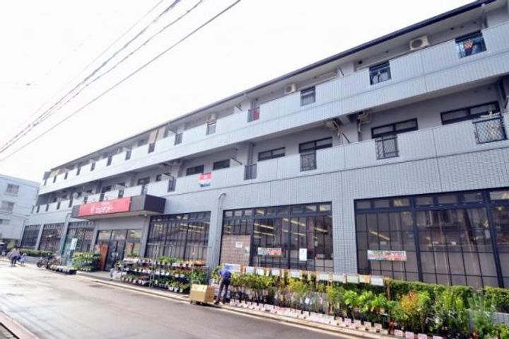 GRANDTIC 赤月の周辺