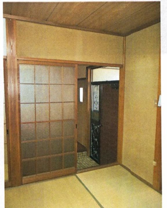 新潟県佐渡市上横山245-3 ISLAND CITYの居間