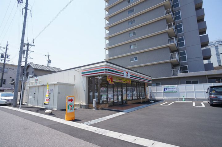 パレンティーアの周辺