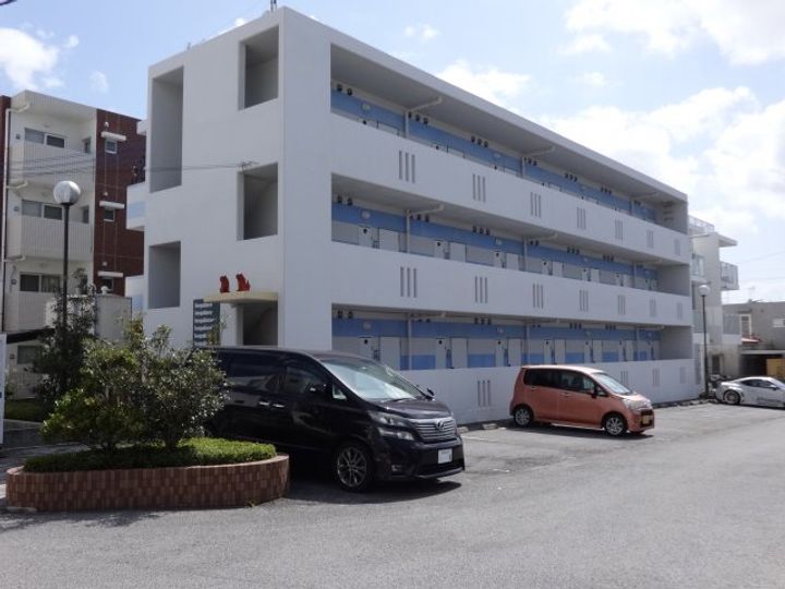 沖縄県宜野湾市字大謝名(マンション)の賃貸物件の外観