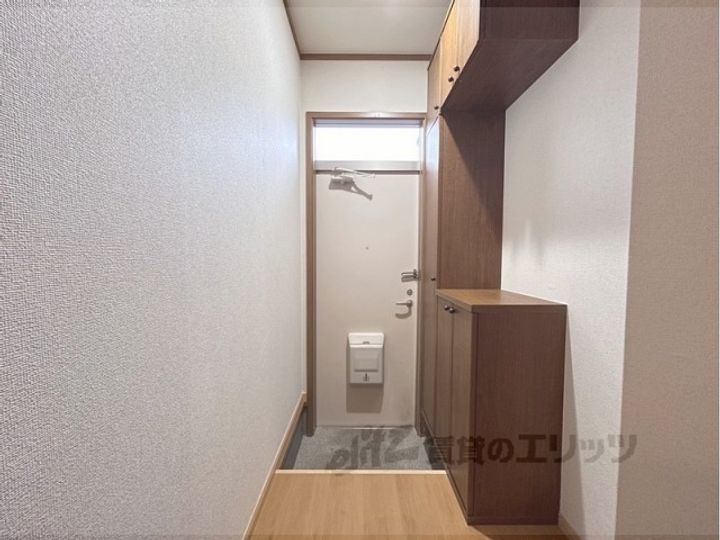 セゾン・イックスの玄関