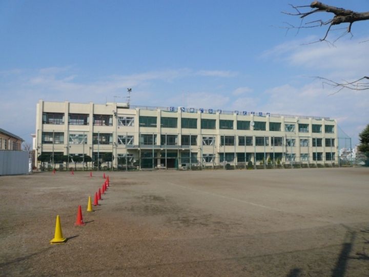 ヴューテラス Aの周辺