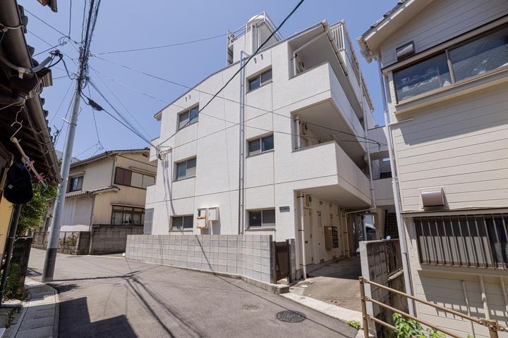 アムール天神の外観