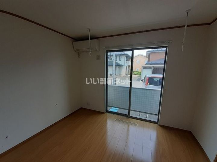 ルーチェワンの居間