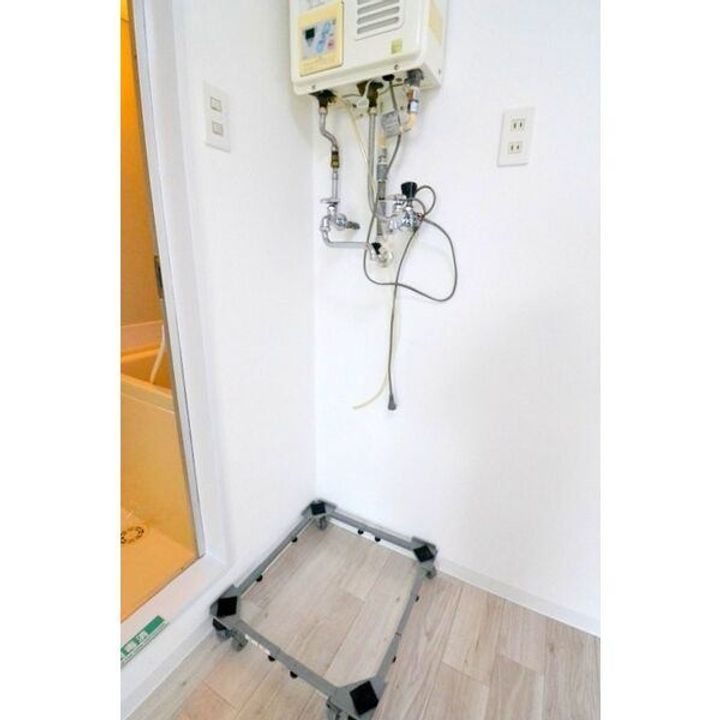 トロピカルハイツ南郷Aの内装