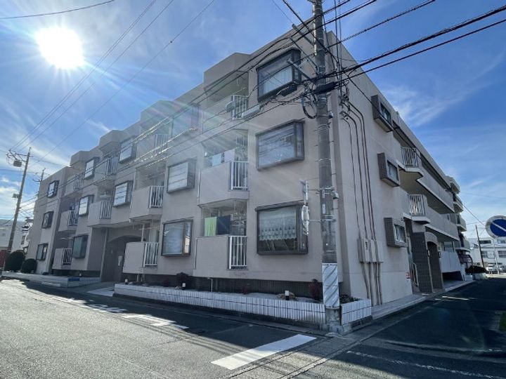 静岡県浜松市中央区植松町(マンション)の賃貸物件の外観