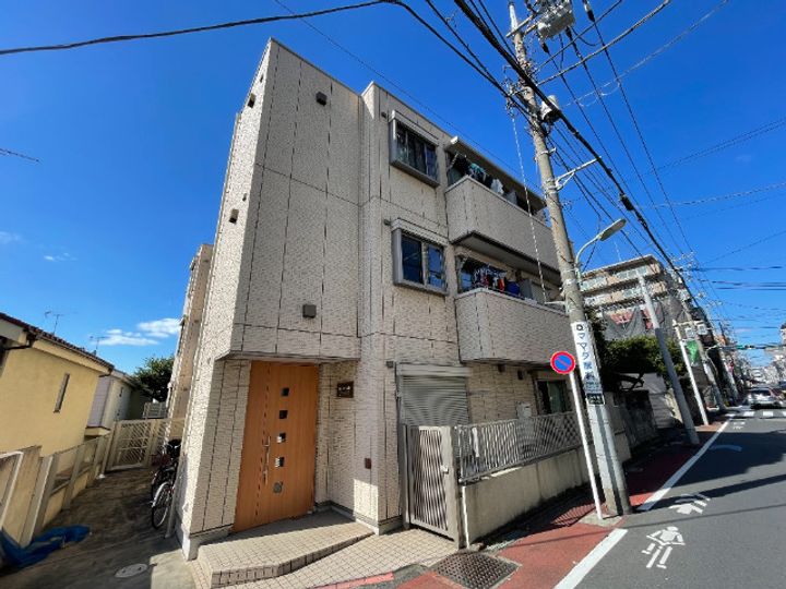 シャンベールケイの外観