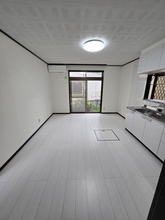 神奈川県大和市南林間7(一戸建)の賃貸物件の居間