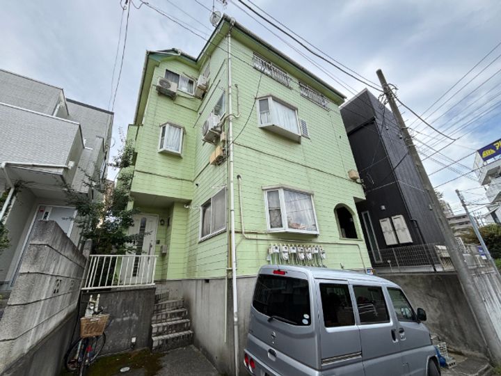 日野グリーンピースの外観