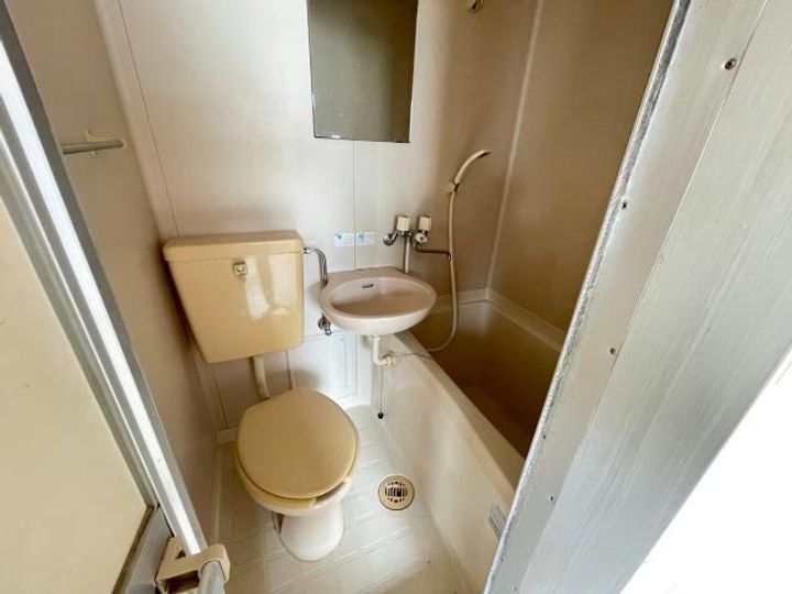 山口県岩国市元町4(アパート)の賃貸物件の風呂