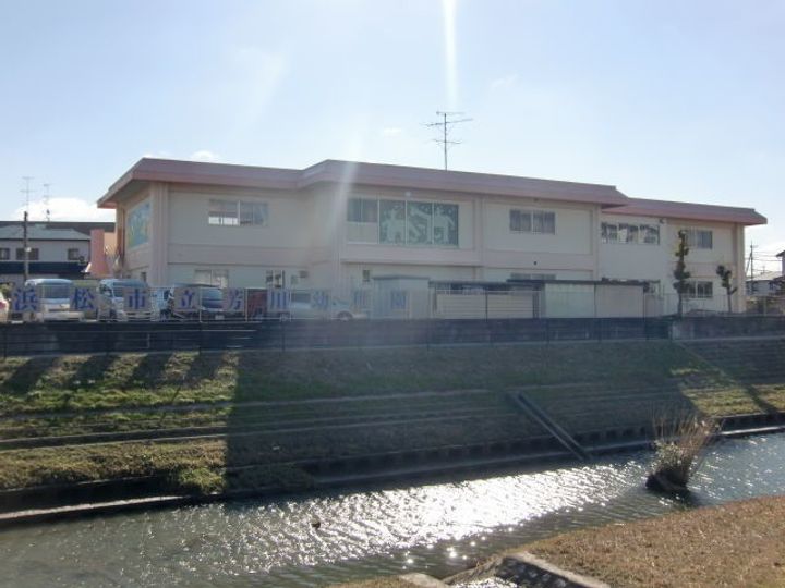 静岡県浜松市中央区四本松町(一戸建)の賃貸物件の周辺