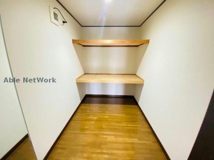 三重県津市一身田上津部田(一戸建)の賃貸物件の内装