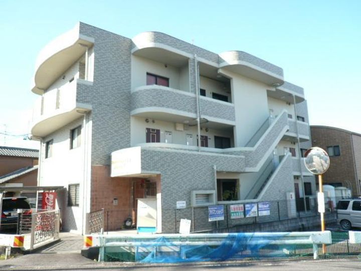 クリサンセマム青山IIの外観