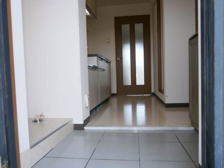 ウエストコートIの玄関