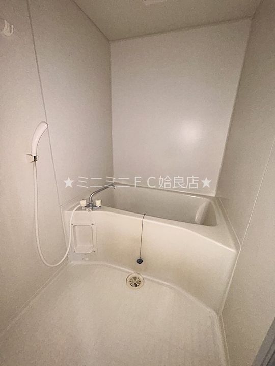鹿児島県姶良市西餅田(マンション)の賃貸物件の風呂