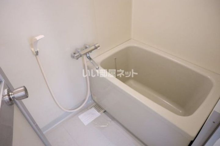 大阪府大東市南津の辺町(マンション)の賃貸物件の風呂