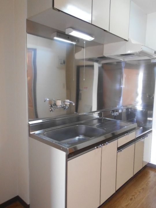 静岡県浜松市中央区高丘北3(マンション)の賃貸物件のキッチン