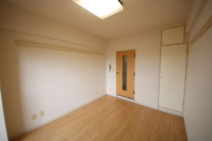 神奈川県大和市大和東2(マンション)の賃貸物件の居間