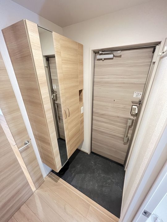 東京都中野区若宮1(アパート)の賃貸物件の玄関