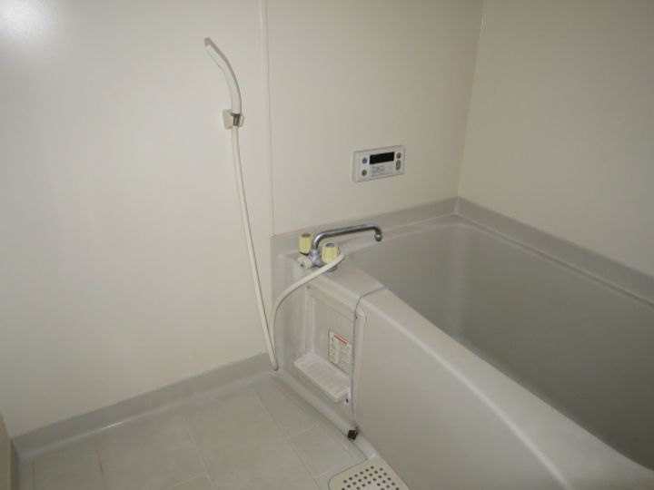 エルヴィラージュIIの風呂