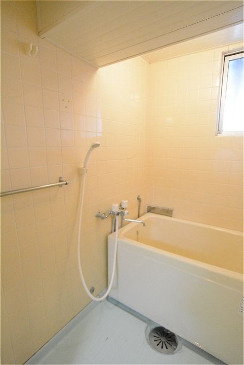 レジデンス守谷の風呂