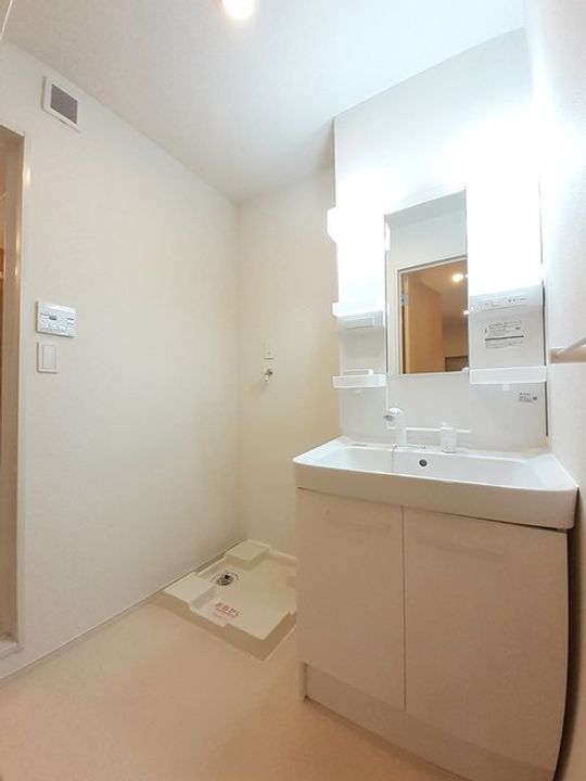 ロータス南島田の内装