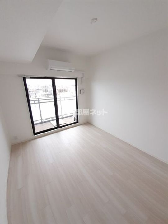 S-RESIDENCE堺市駅前の居間