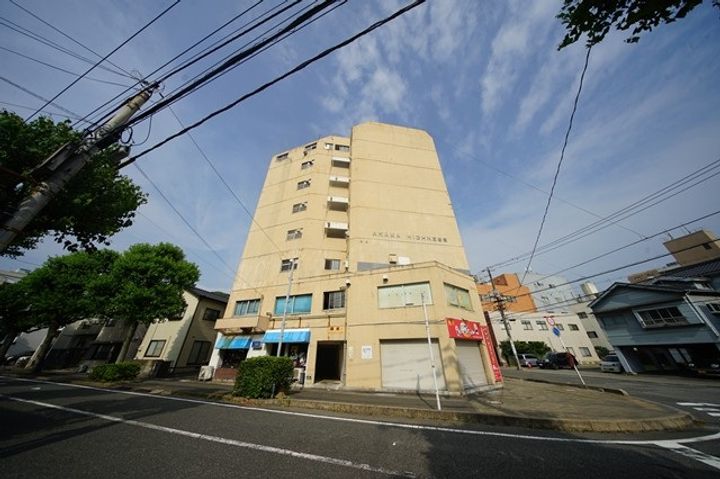 山口県下関市赤間町(マンション)の賃貸物件の外観