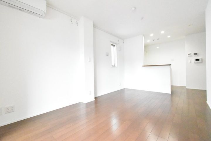 神奈川県鎌倉市御成町(マンション)の賃貸物件の居間