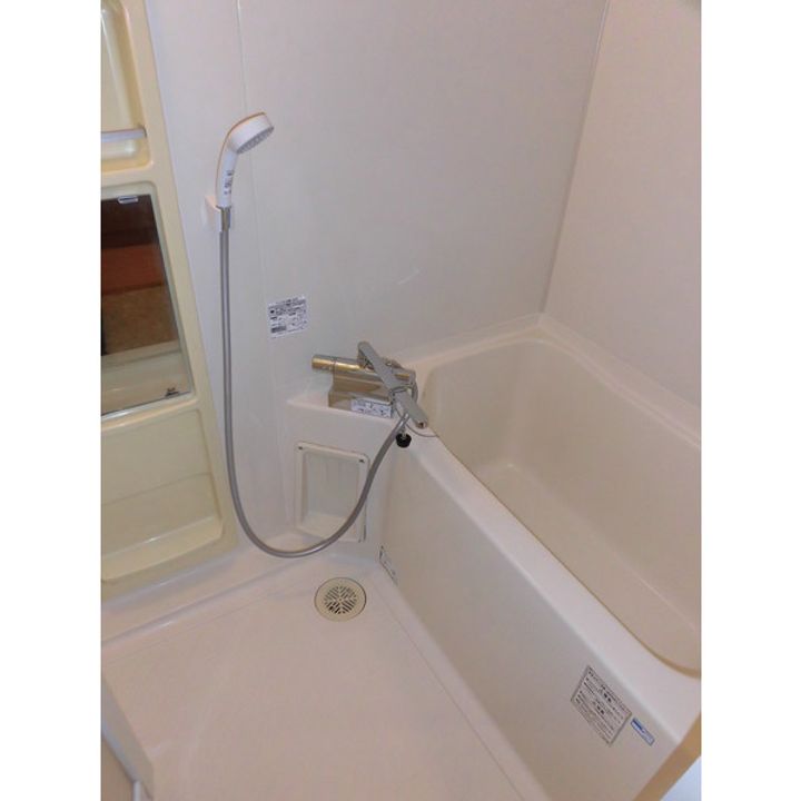 フォンティーヌ弐番館の風呂