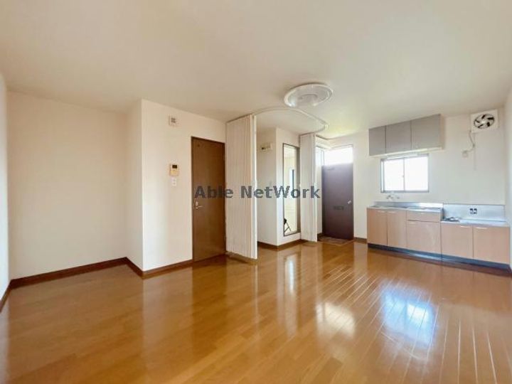 ハイツ高須Aの居間